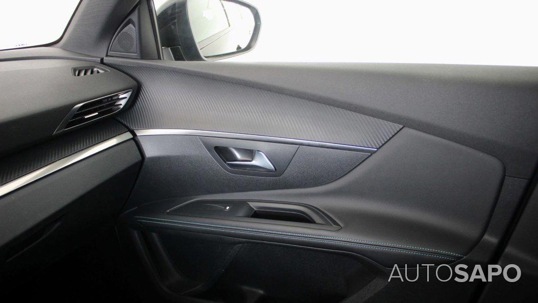 Peugeot 5008 1.2 PureTech Allure EAT8 de 2024