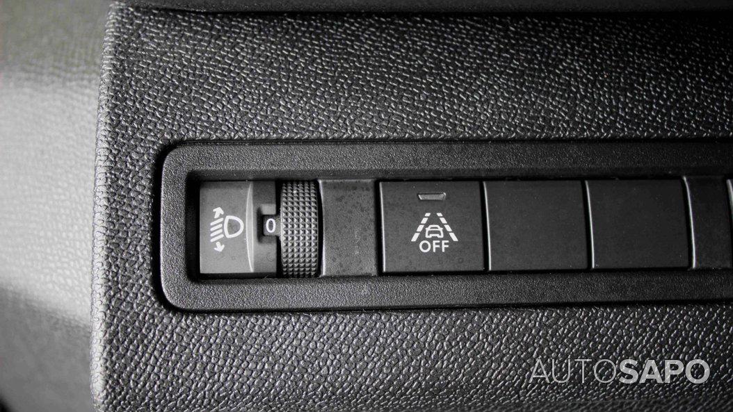 Peugeot 5008 1.2 PureTech Allure EAT8 de 2024