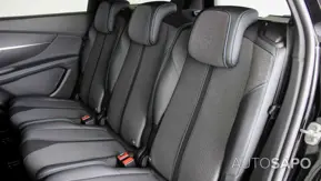 Peugeot 5008 1.2 PureTech Allure EAT8 de 2024