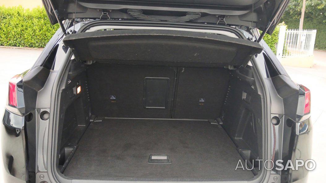 Peugeot 3008 1.5 BlueHDi Active de 2019