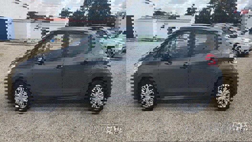 Peugeot 208 de 2012