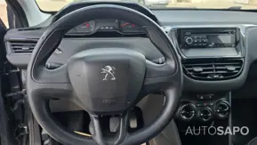 Peugeot 208 de 2012