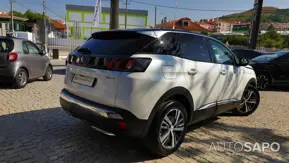 Peugeot 3008 1.6 Hybrid Allure Pack e-EAT8 de 2025