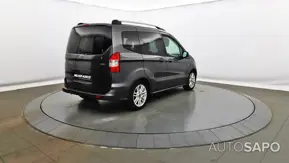 Ford Tourneo Courier 1.0 EcoBoost Titanium de 2017