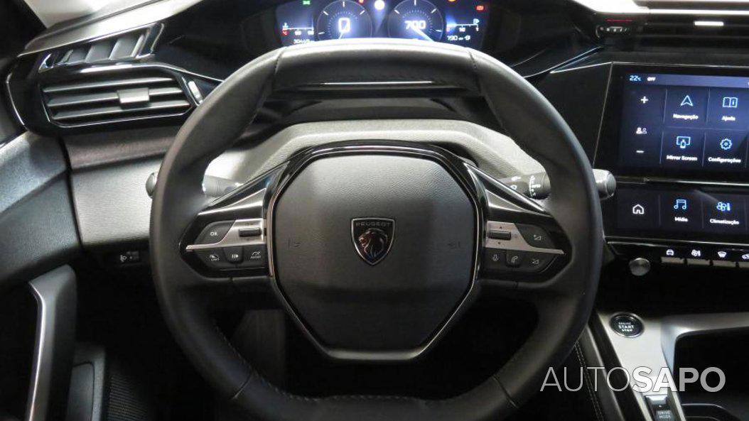 Peugeot 308 1.2 PureTech Allure Pack de 2024