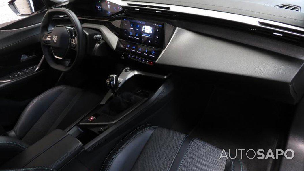 Peugeot 308 1.2 PureTech Allure Pack de 2024
