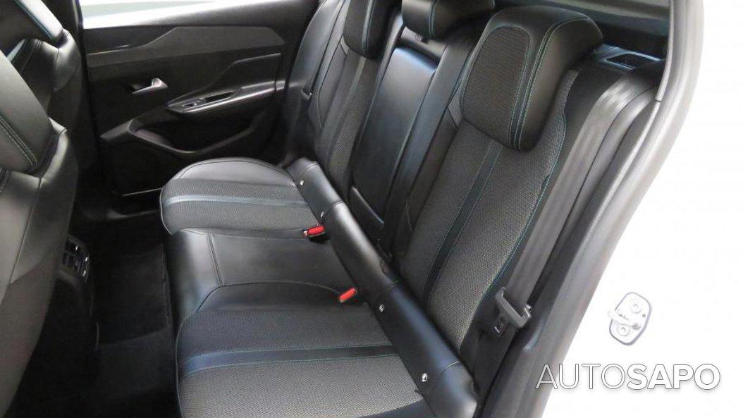 Peugeot 308 1.2 PureTech Allure Pack de 2024