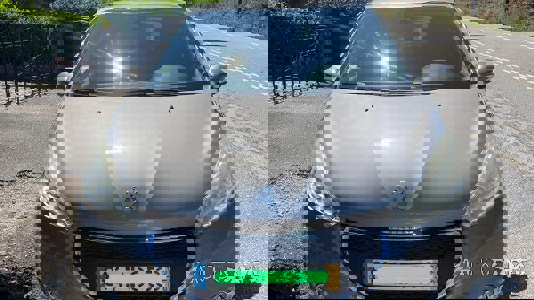 Peugeot 208 1.2 PureTech Active de 2012