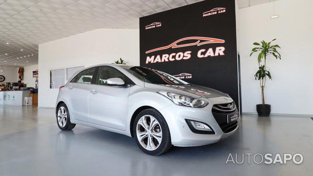 Hyundai i30 1.6 CRDi Style J17 de 2015