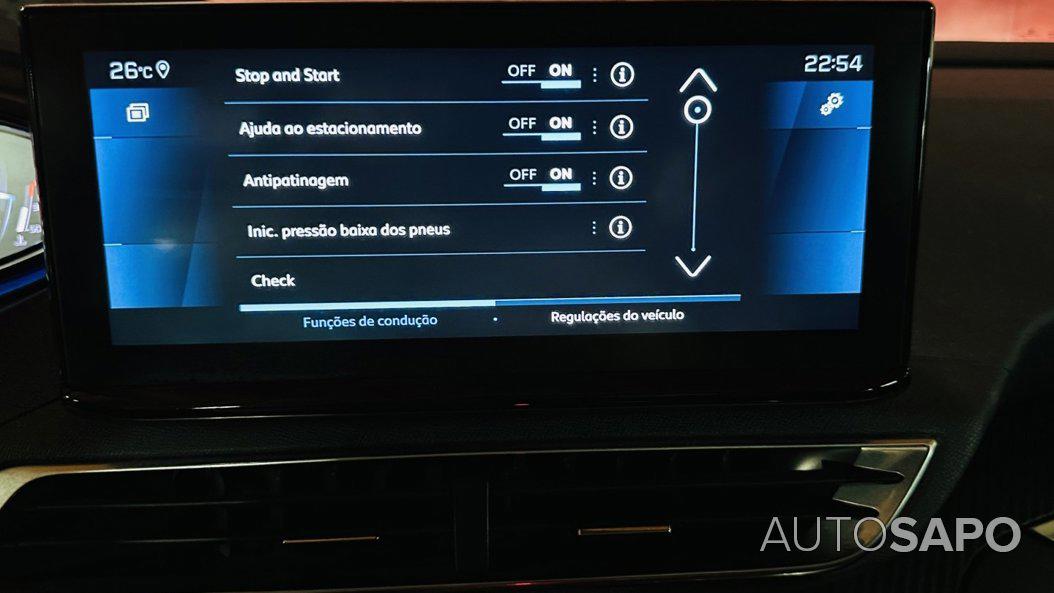 Peugeot 5008 1.2 PureTech Allure EAT8 de 2021