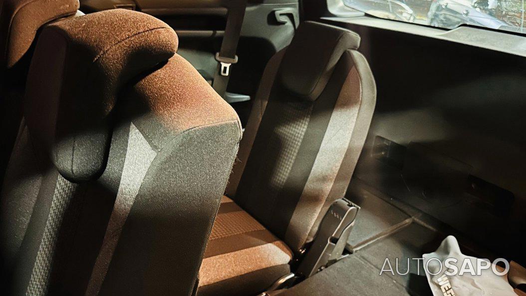 Peugeot 5008 1.2 PureTech Allure EAT8 de 2021