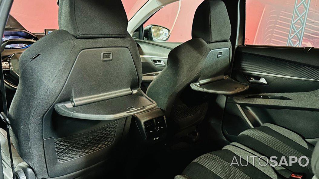 Peugeot 5008 1.2 PureTech Allure EAT8 de 2021