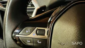 Peugeot 5008 1.2 PureTech Allure EAT8 de 2021