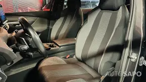 Peugeot 5008 1.2 PureTech Allure EAT8 de 2021