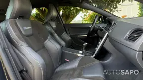 Volvo V60 2.0 D4 R-Design de 2014
