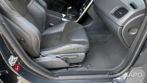Volvo V60 2.0 D4 R-Design de 2014