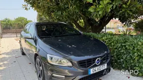 Volvo V60 2.0 D4 R-Design de 2014