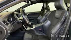Volvo V60 2.0 D4 R-Design de 2014