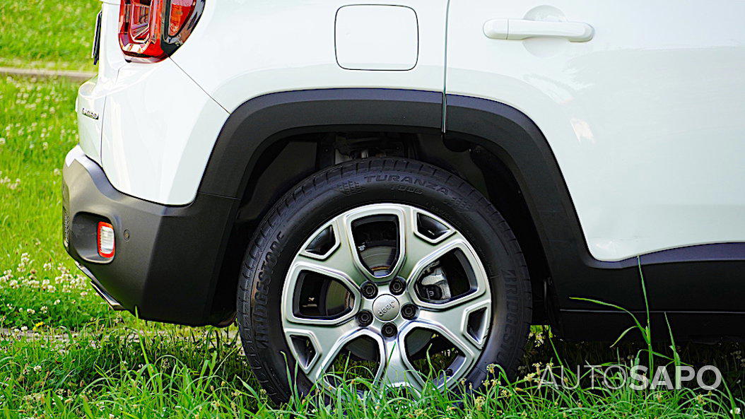 Jeep Renegade 1.3 T Limited DCT de 2021