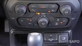 Jeep Renegade 1.3 T Limited DCT de 2021