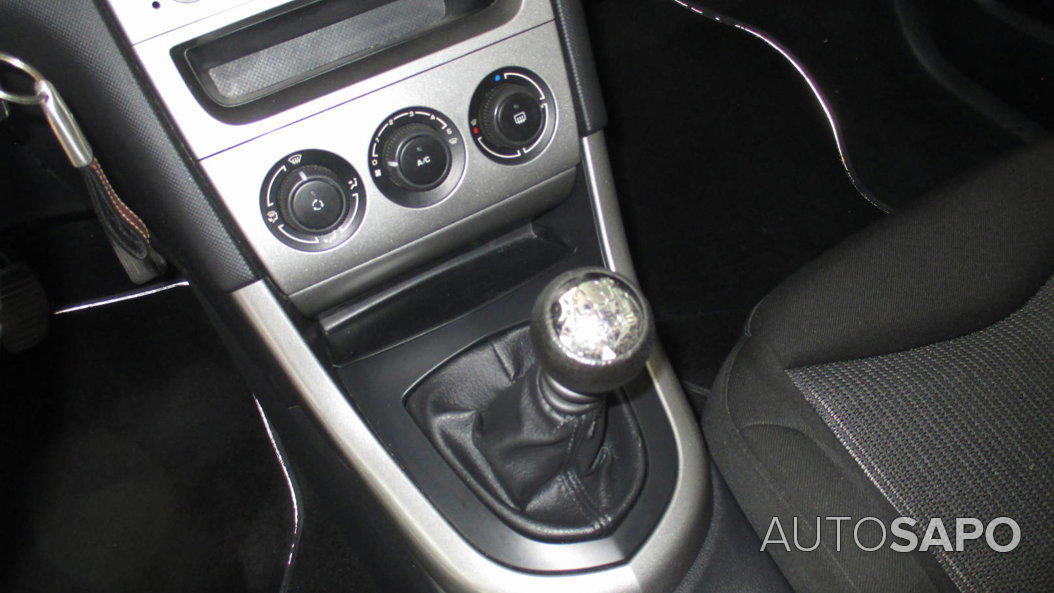 Peugeot 308 CC 1.6 e-HDi Active de 2010