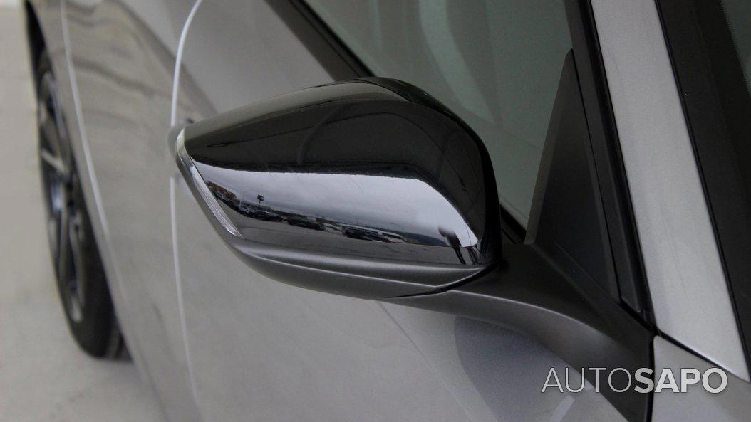 Peugeot 308 1.2 PureTech Allure Pack EAT8 de 2024