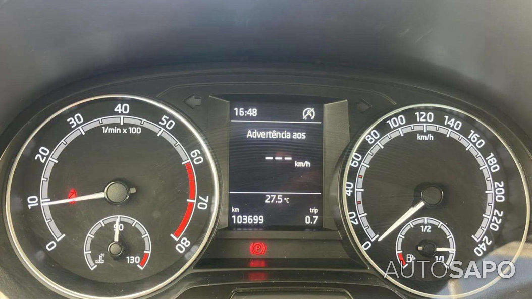 Skoda Fabia 1.0 TSI Active de 2021