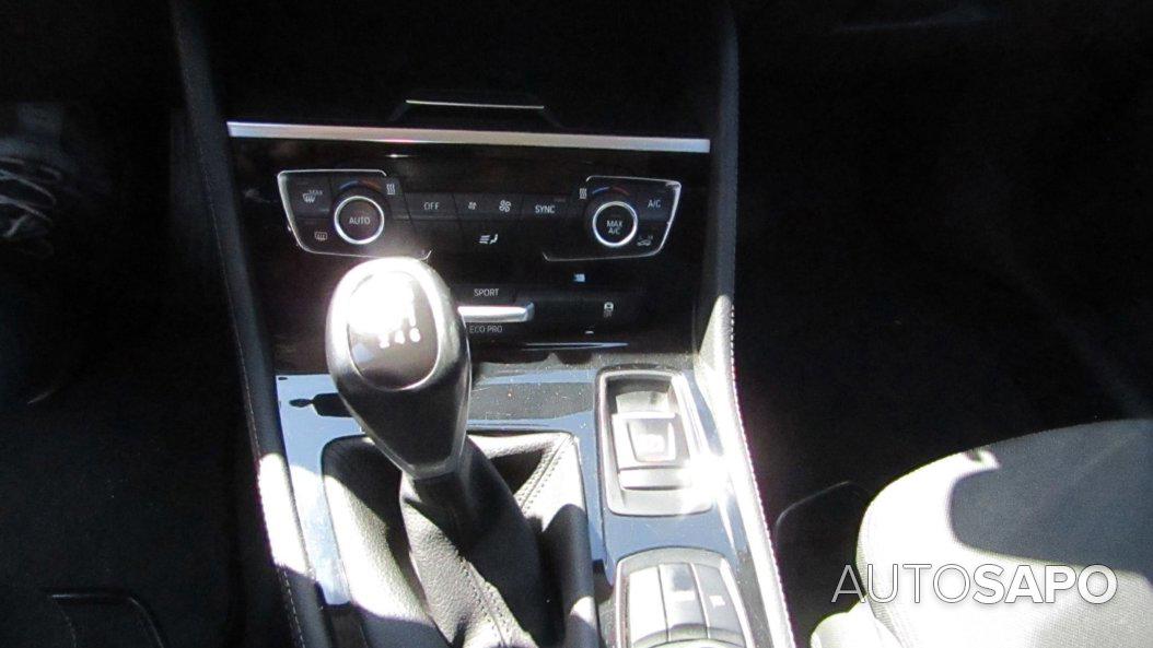 BMW Série 2 Active Tourer 216 d de 2015