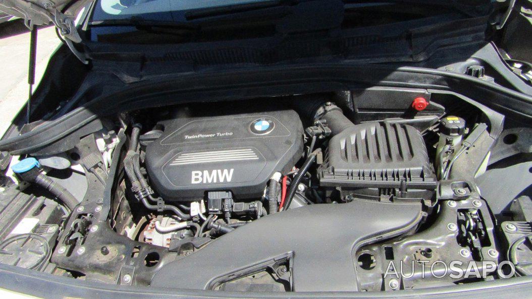 BMW Série 2 Active Tourer 216 d de 2015
