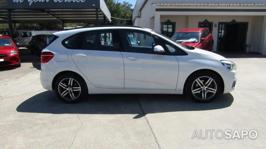 BMW Série 2 Active Tourer 216 d de 2015