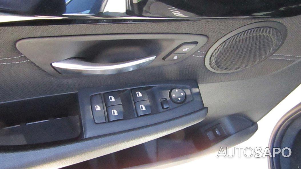 BMW Série 2 Active Tourer 216 d de 2015