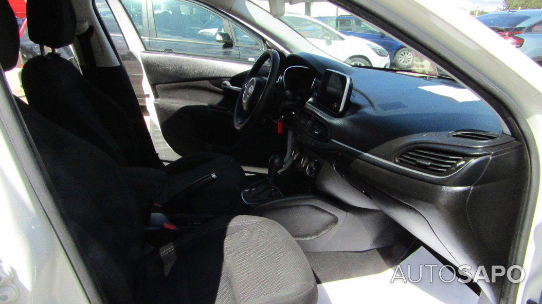 Fiat Tipo 1.6 M-Jet Lounge DCT de 2018