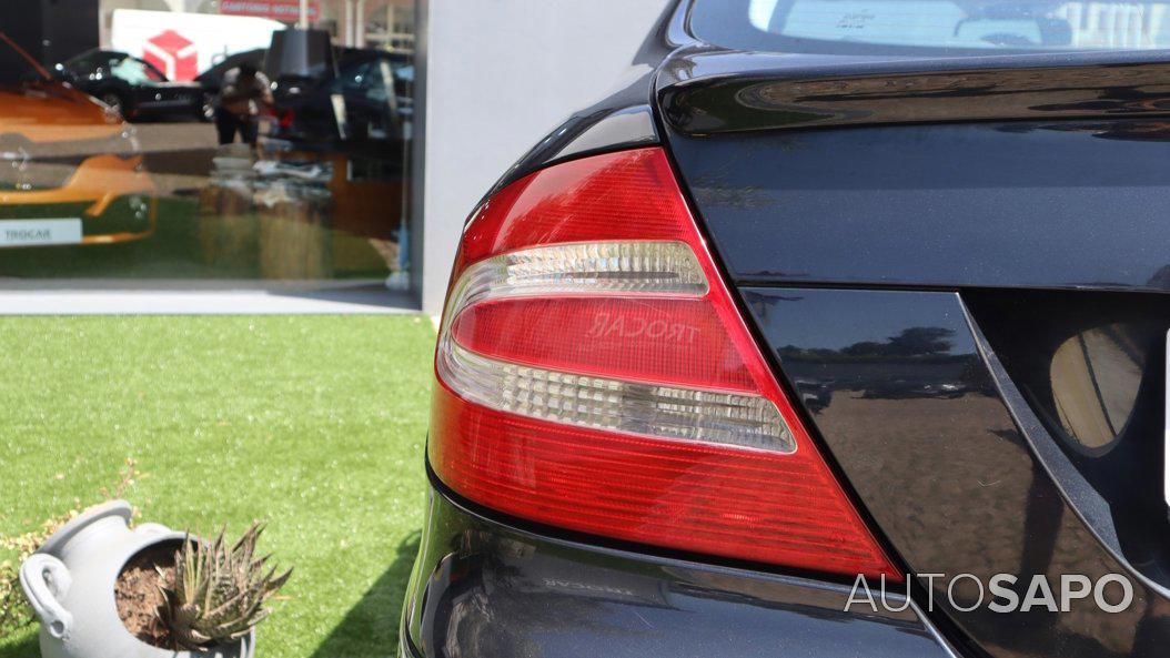 Mercedes-Benz Classe CLK de 2004
