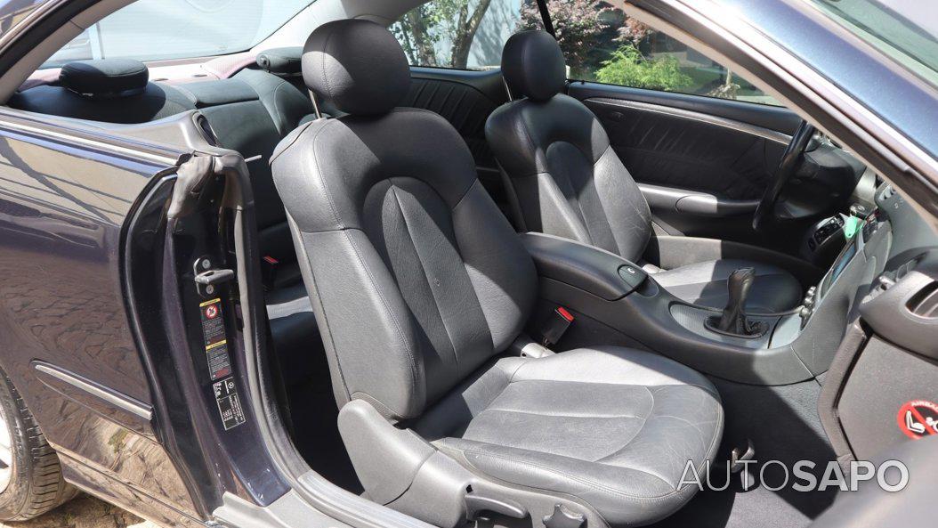 Mercedes-Benz Classe CLK de 2004