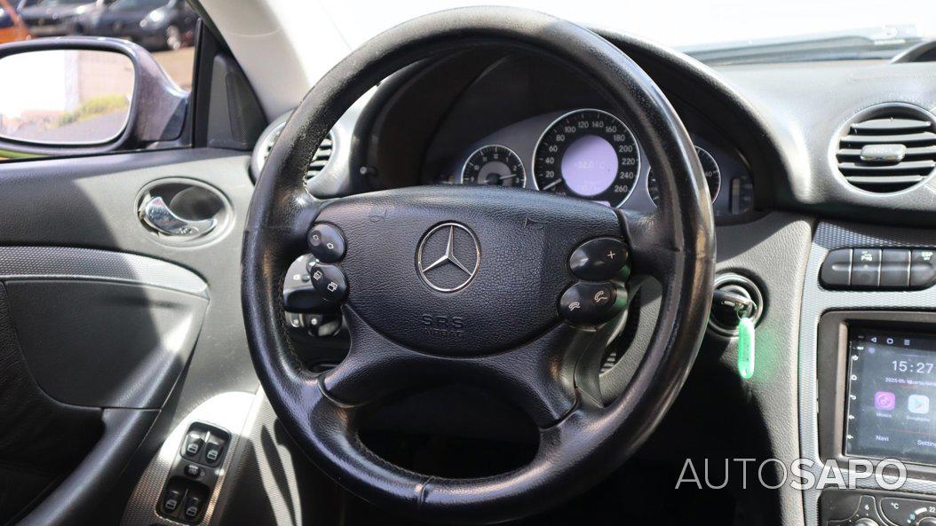 Mercedes-Benz Classe CLK de 2004