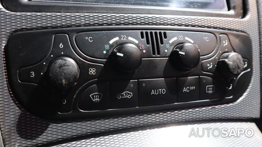 Mercedes-Benz Classe CLK de 2004