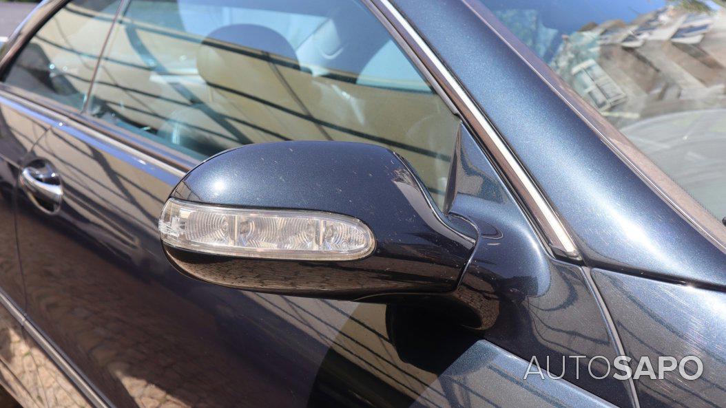 Mercedes-Benz Classe CLK de 2004