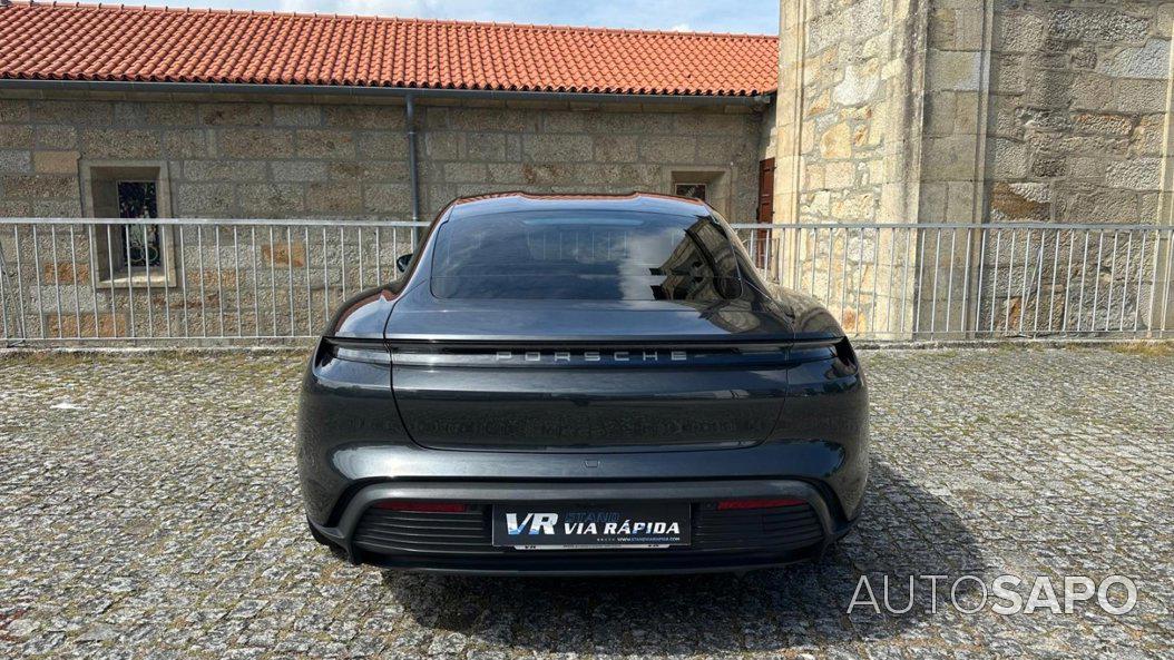 Porsche Taycan de 2021