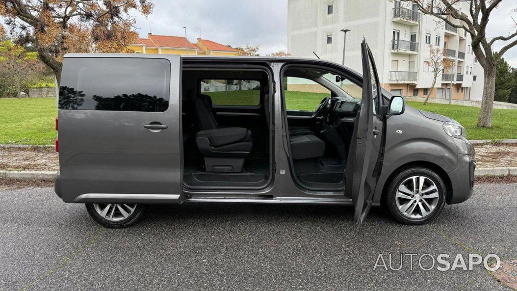 Peugeot Traveller 1.5 BlueHDi L1H1 Business Compact de 2019