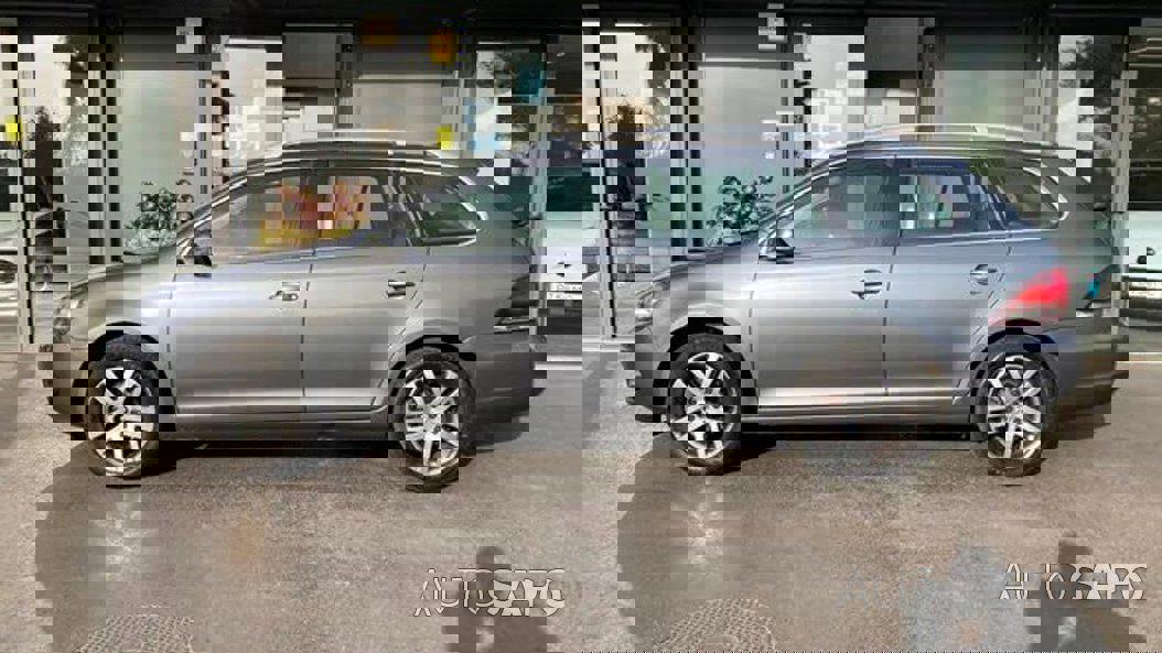 Volkswagen Golf 1.6 TDi Sportline de 2011