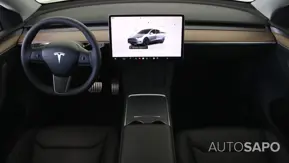 Tesla Model Y de 2024