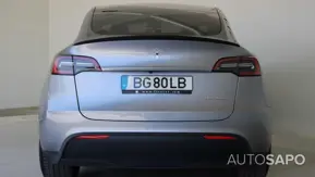 Tesla Model Y de 2024