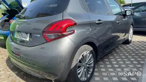 Peugeot 208 de 2016