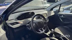 Peugeot 208 de 2016