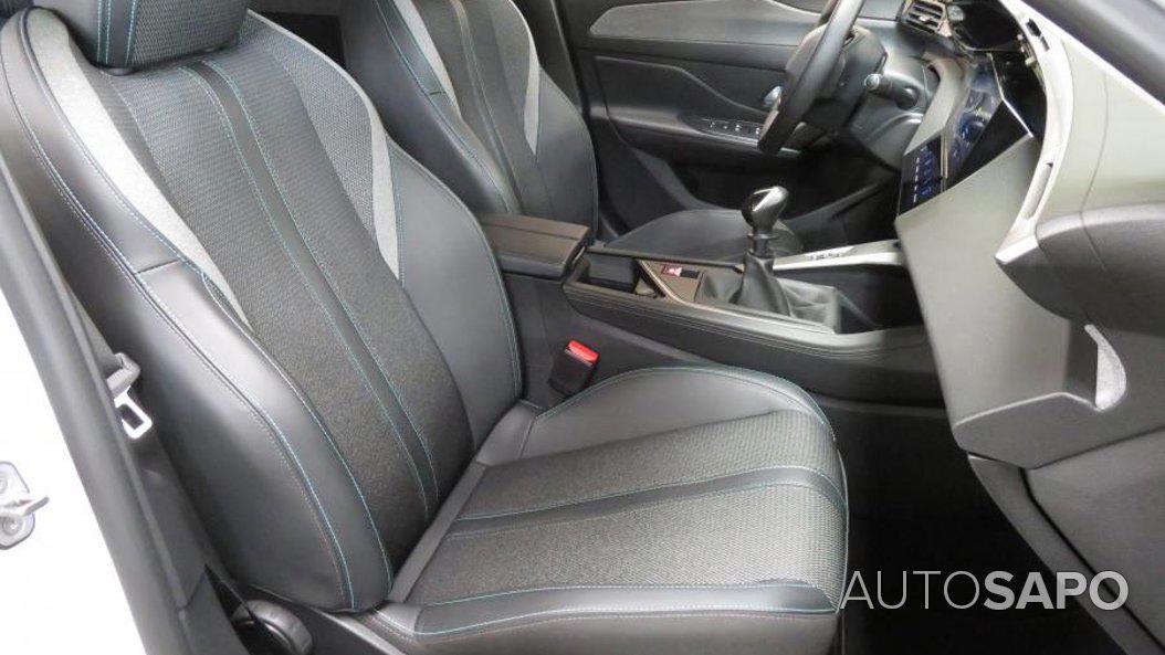 Peugeot 308 1.2 PureTech Allure Pack de 2024