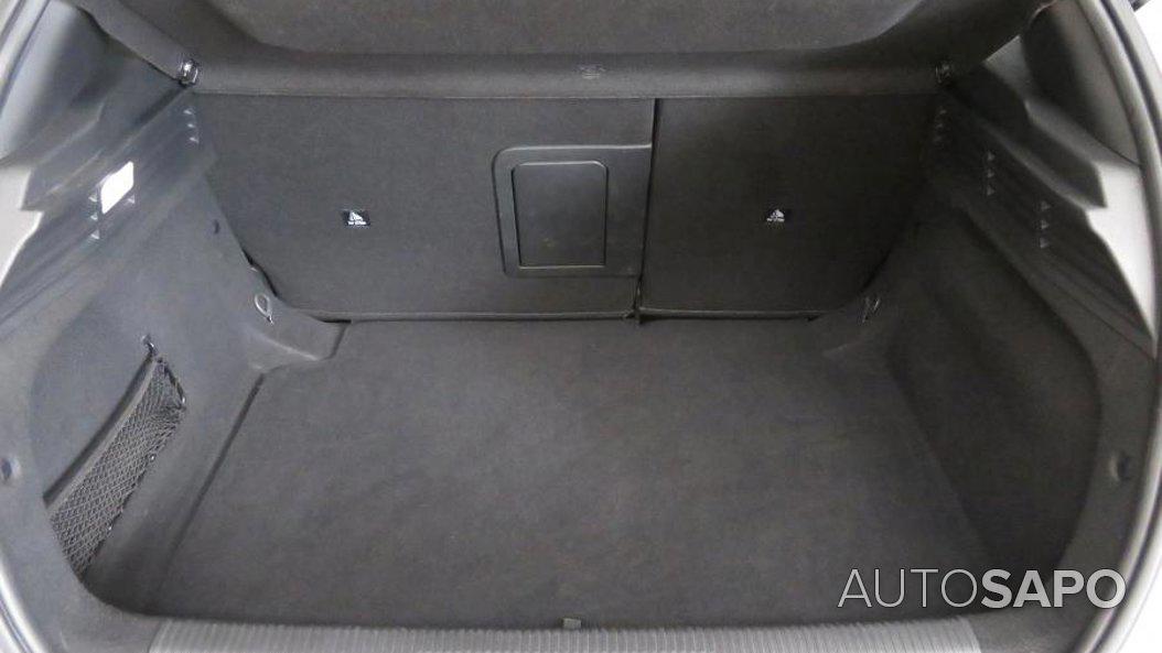 Peugeot 308 1.2 PureTech Allure Pack de 2024