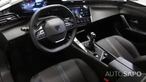 Peugeot 308 1.2 PureTech Allure Pack de 2024