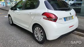 Peugeot 208 1.2 PureTech Style de 2018