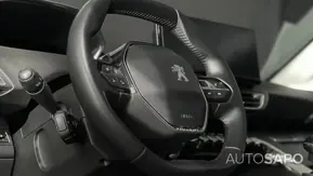 Peugeot 3008 1.5 BlueHDi Active de 2021