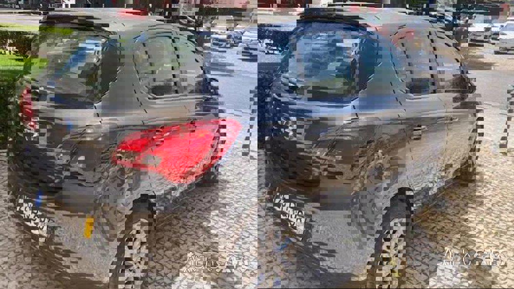 Opel Corsa de 2015